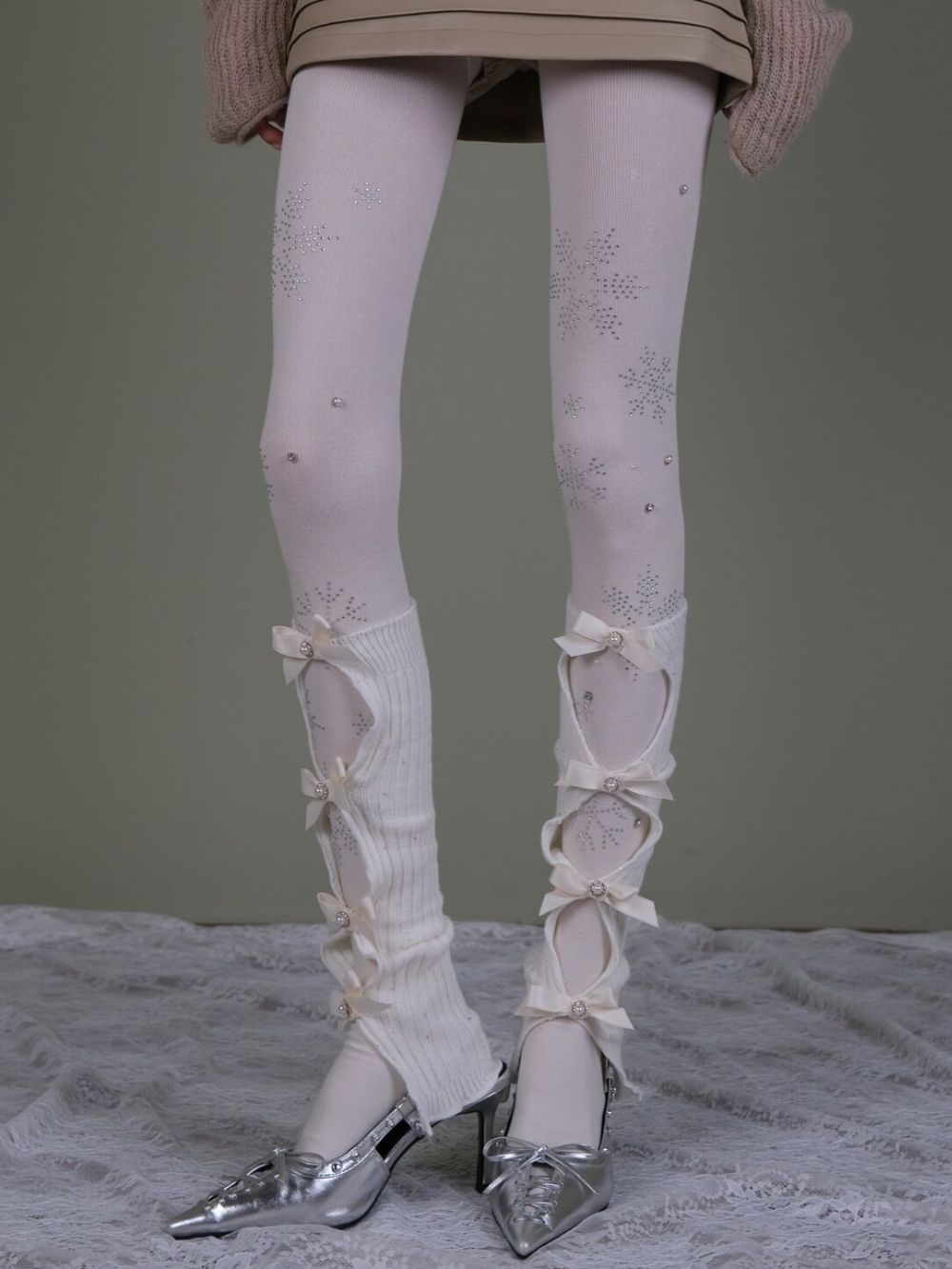 Marlo White Tights & Bow Socks Set - OWNCI Marlo White Tights & Bow Socks Set - OWNCI