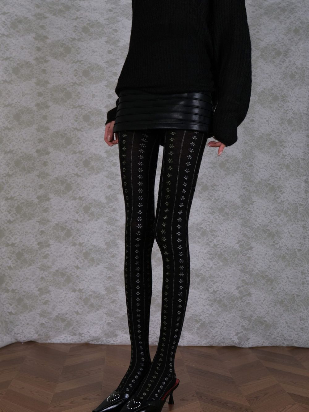 Marivel Black Floral Gradient Tights - OWNCI Marivel Black Floral Gradient Tights - OWNCI