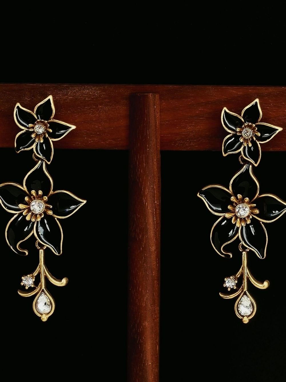 Mandisa Flower Earrings - OWNCI Mandisa Flower Earrings - OWNCI