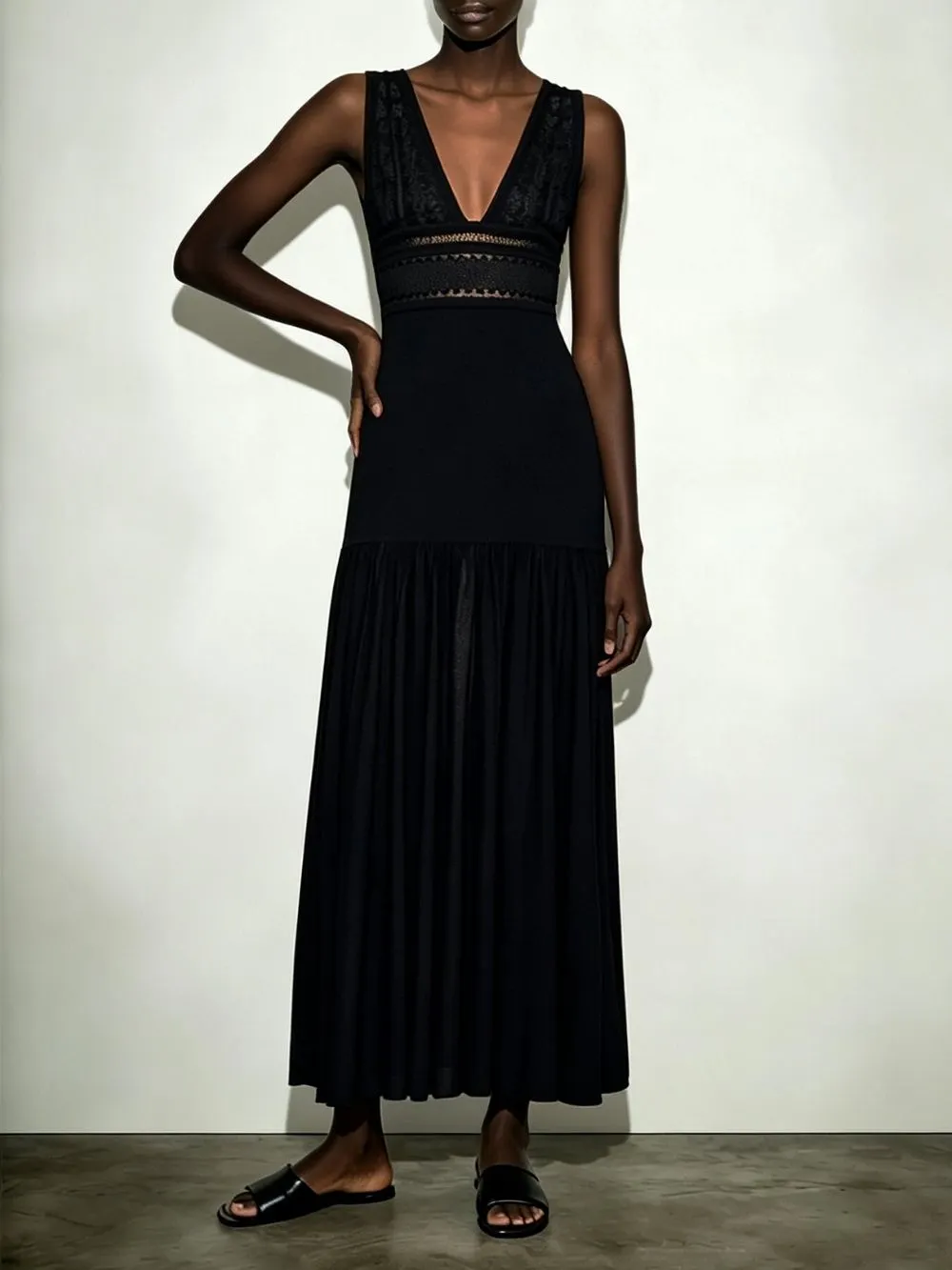 4478c75435b2035f7aae2bf45f8f55e2 Marimba Black Sleeveless Lace Knit Maxi Dress