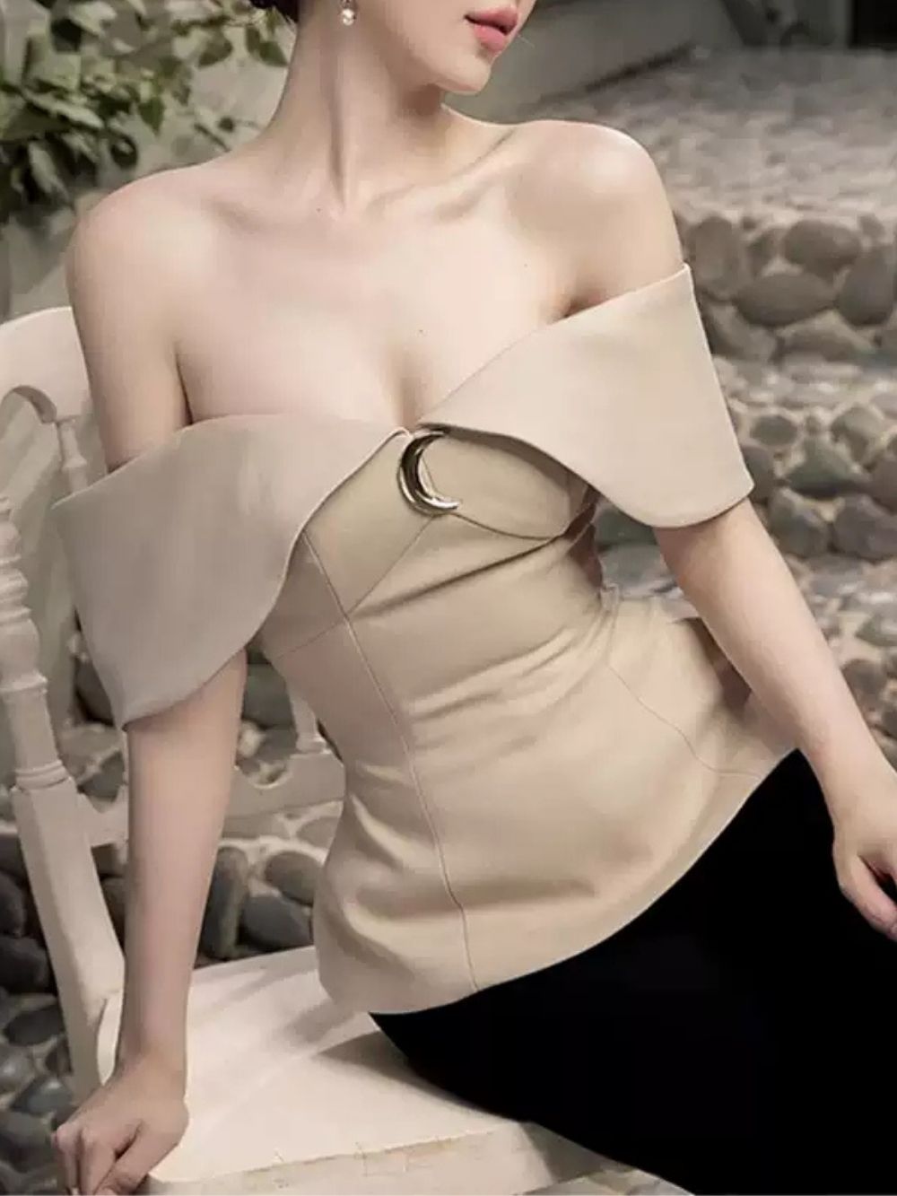 4fbd29d1226fa74862ccdcf9e00ac9fc Maliny Khaki Off-Shoulder Top