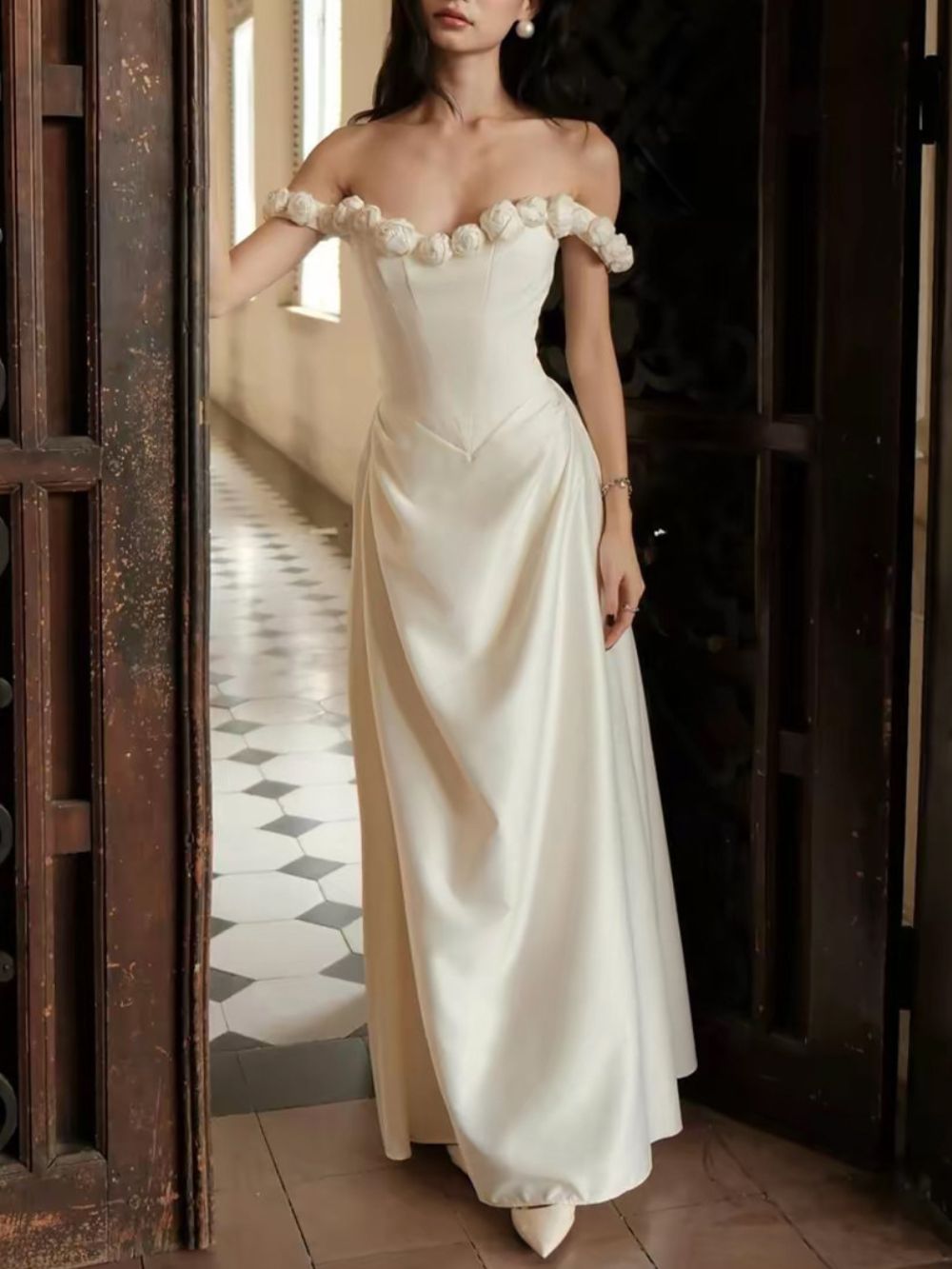 Martina Off-Shoulder Flower Maxi Dress - OWNCI