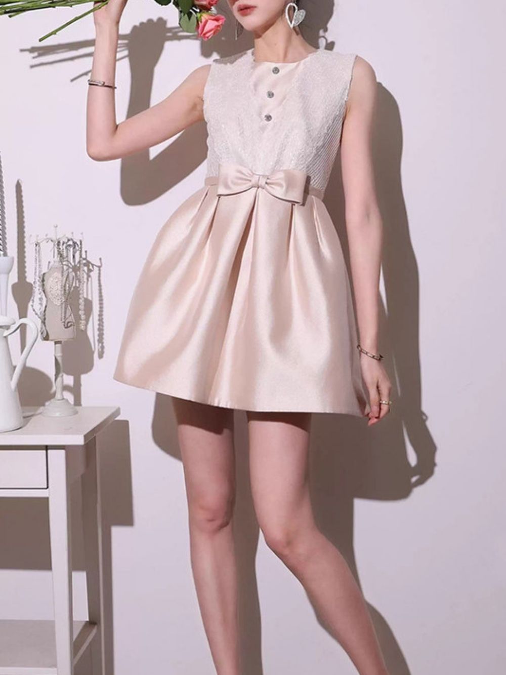 Malha Sleeveless Bow Lace Mini Dress - OWNCI Malha Sleeveless Bow Lace Mini Dress - OWNCI