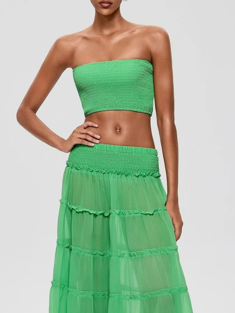 9ab78f50067de978e071cca267c2c4b5 Fusca Strapless Tiered Skirt Set