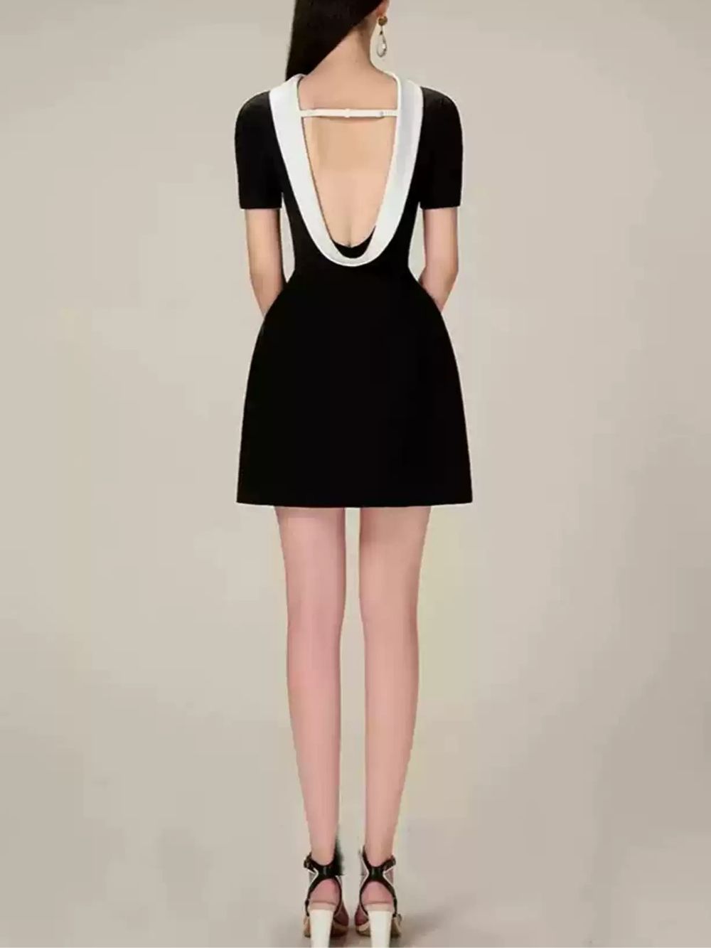 Maleni Black Backless Mini Dress - OWNCI