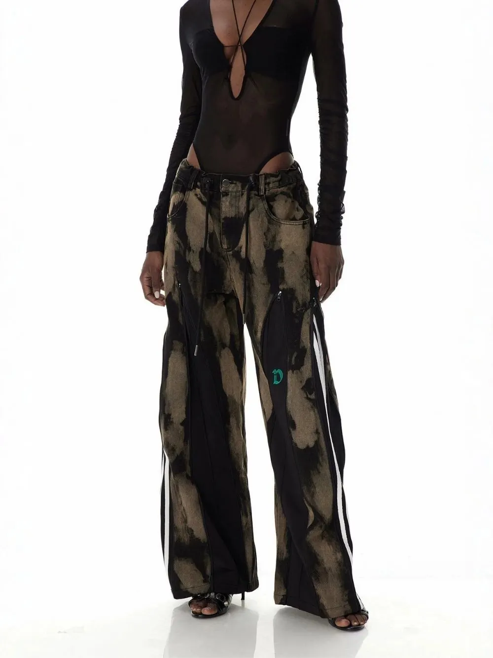 9ed708651659c09cf408ab659096b0aa Mantas Wide-Leg Jeans