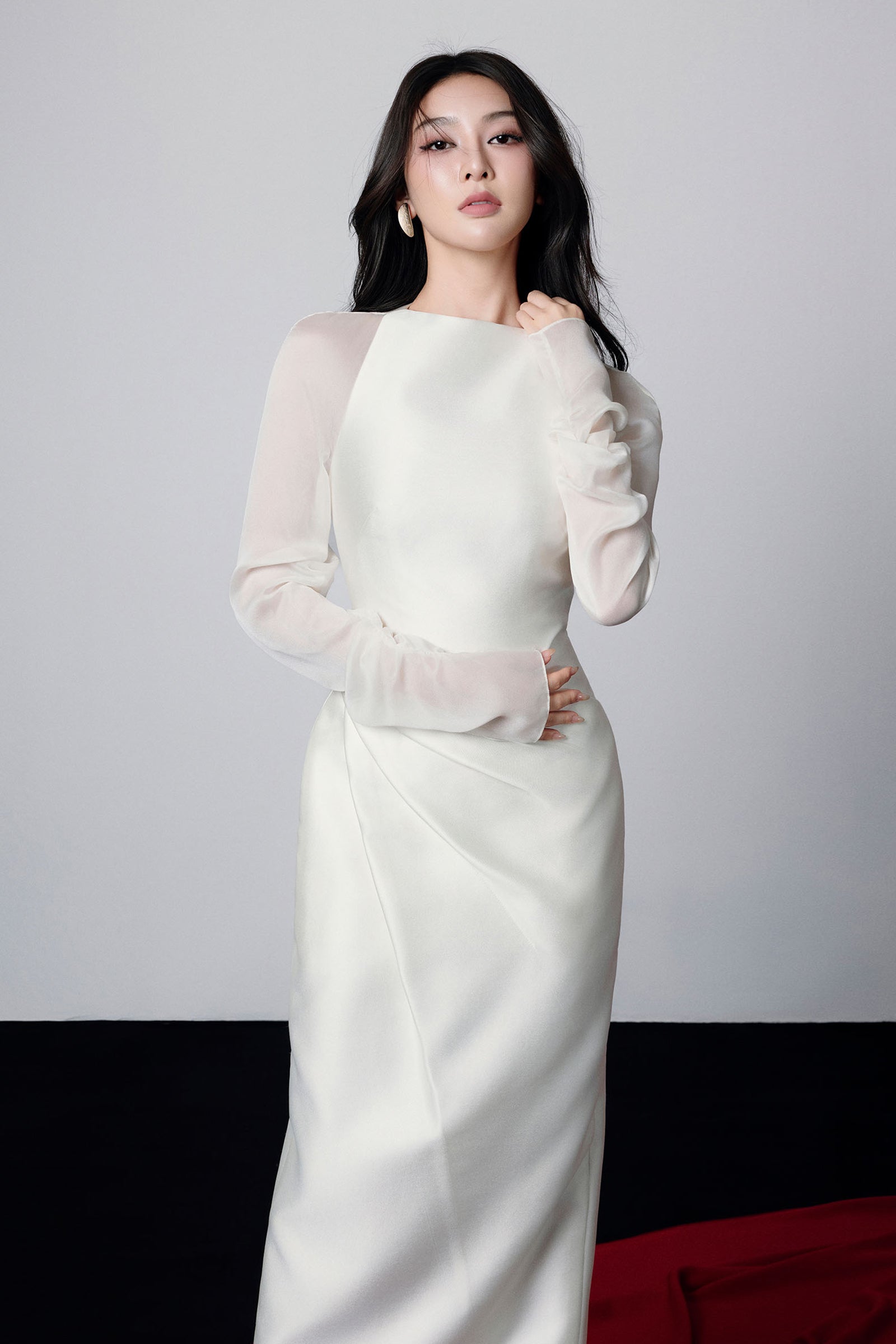 9f6e5a0f1f1b048472e552b325327285 Griselda Boat Neck Gathered Midi Dress In Ivory