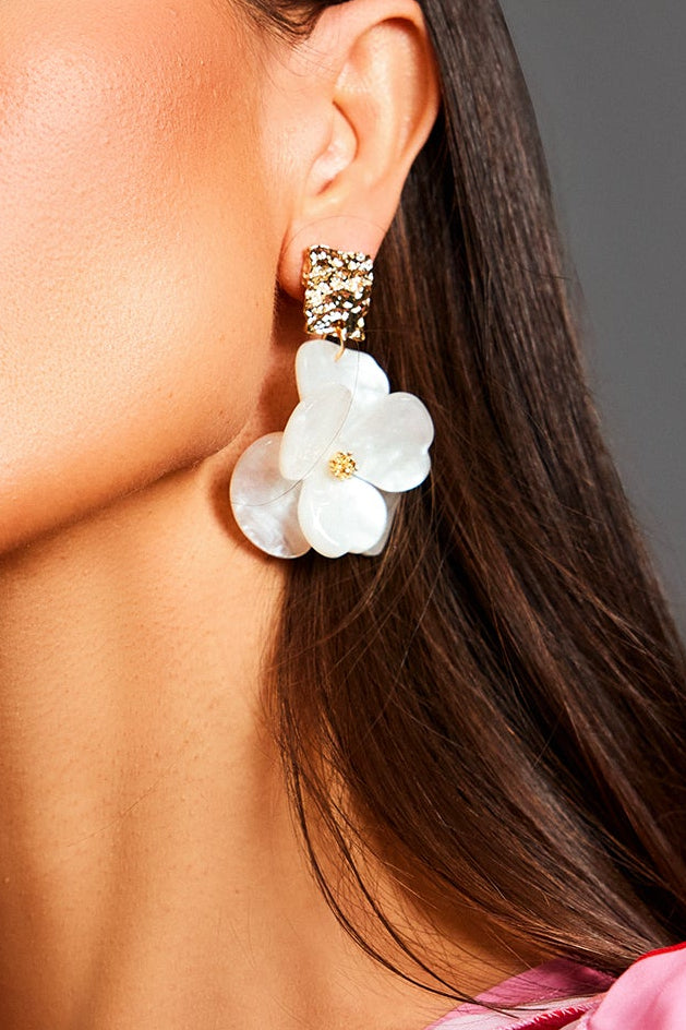 Textured Gold Square Mother-of-Pearl Floral Drop Earrings - OWNCI