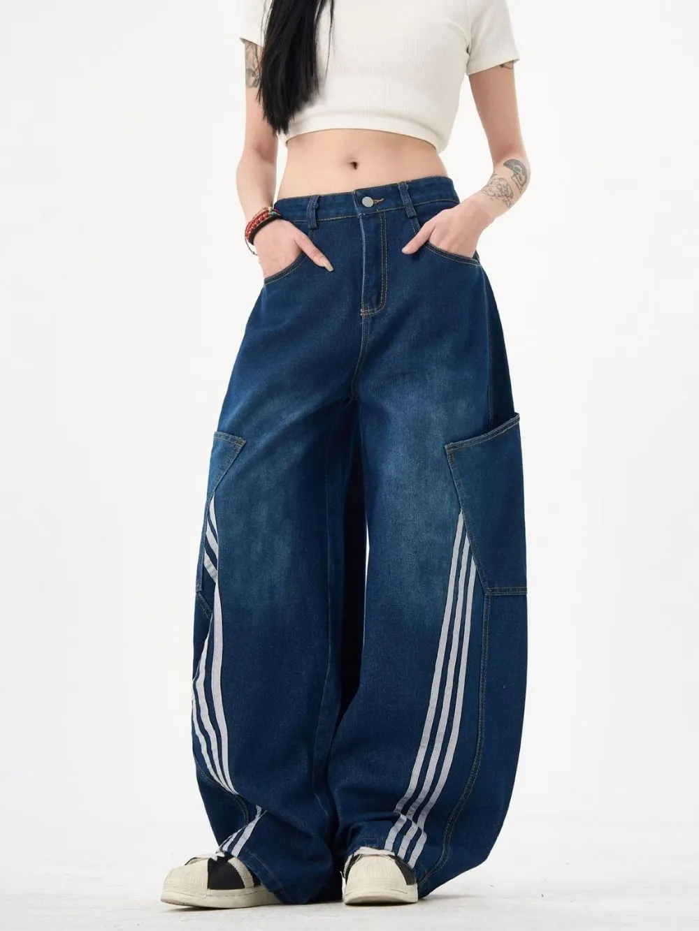 Mann Blue Jeans