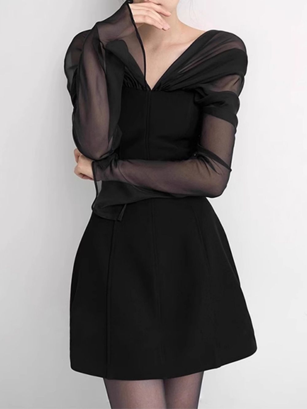 Malissa Black Long Sleeve Mini Dress