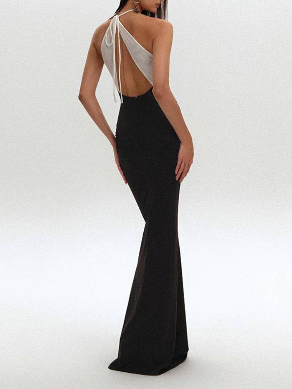 Mantreh Halter Black-White Maxi Dress - OWNCI