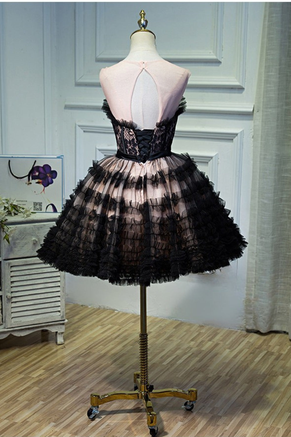 Lorraine Bow Lace Strapless Puffy Mini Dress In Black - OWNCI Lorraine Bow Lace Strapless Puffy Mini Dress In Black - OWNCI