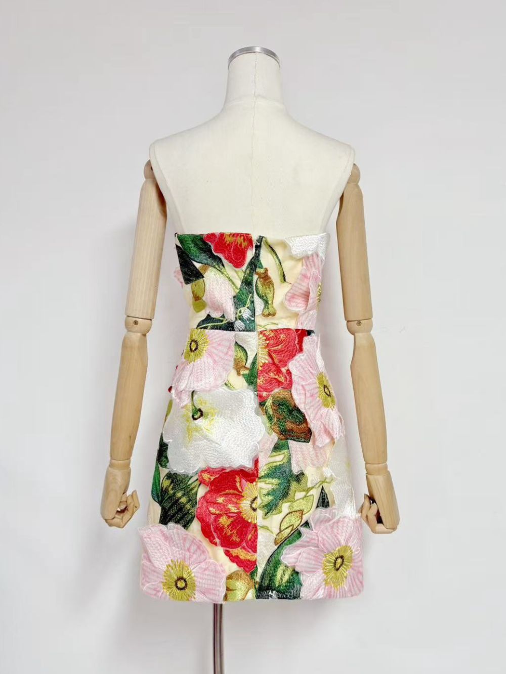 Mildred Strapless Flower Embroidery Mini Dress - OWNCI Mildred Strapless Flower Embroidery Mini Dress - OWNCI