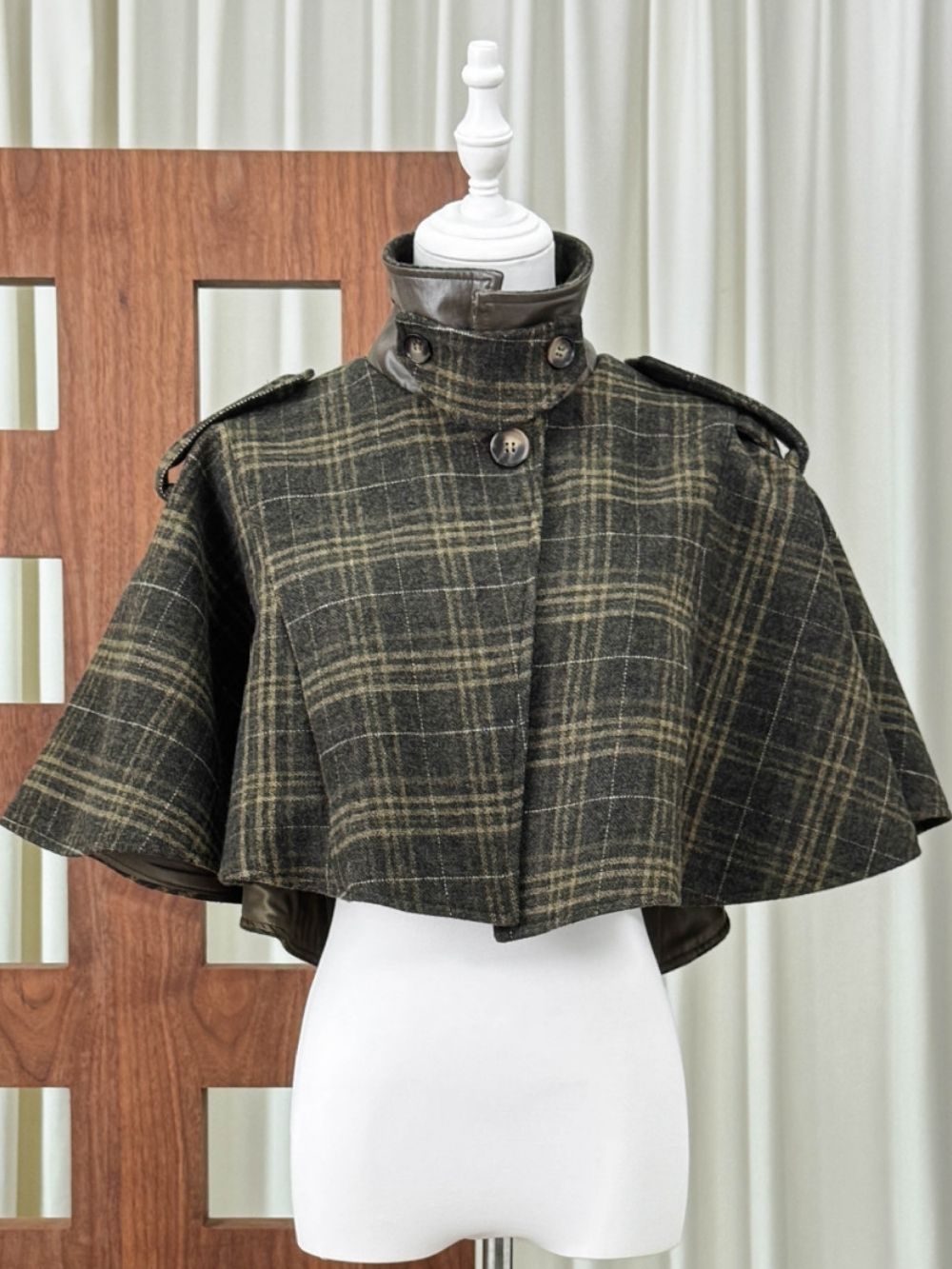 Mayuri Check Pattern Shawl - OWNCI