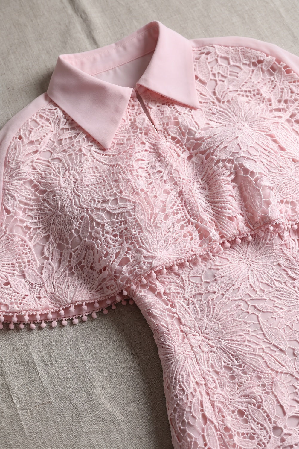 Pastel Pink Floral Lace Fitted Bodice with Flared Mermaid-Style Skirt Dress with Matching Capelet - OWNCI
