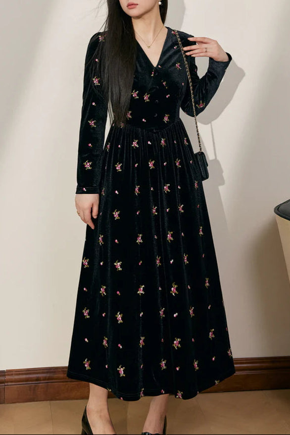 Yuri V-Neck Floral Embroidered Velvet Maxi Dress In Black - OWNCI Yuri V-Neck Floral Embroidered Velvet Maxi Dress In Black - OWNCI