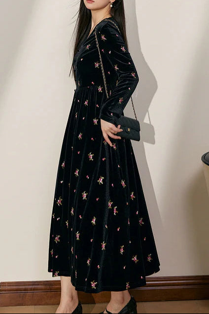 Yuri V-Neck Floral Embroidered Velvet Maxi Dress In Black - OWNCI