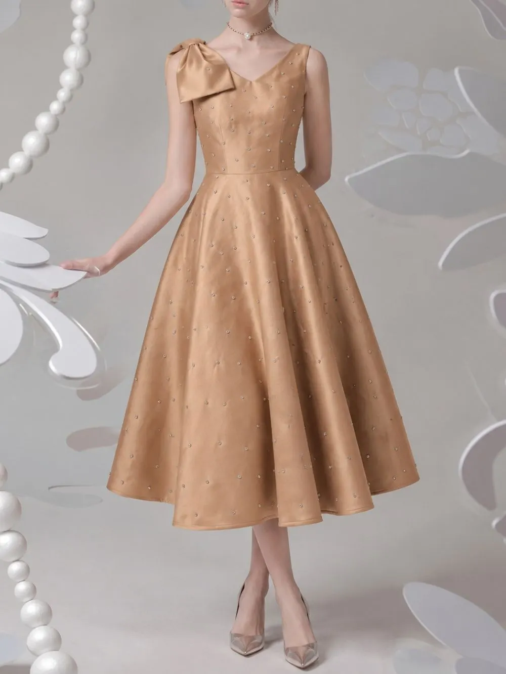 Miyuki Bow V-Neck Midi Dress - OWNCI